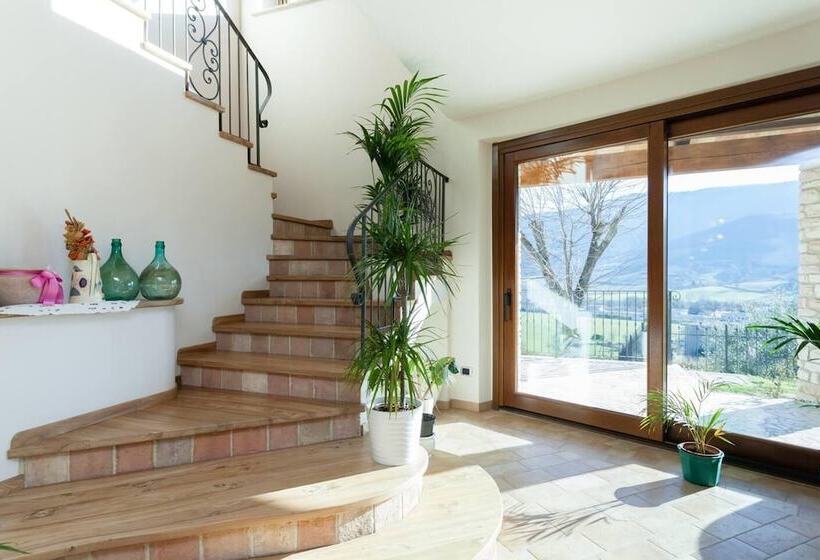 Rezidans Beautiful 4 Bed House In Urbino In The Marche