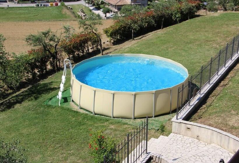 Rezidans Beautiful 4 Bed House In Urbino In The Marche