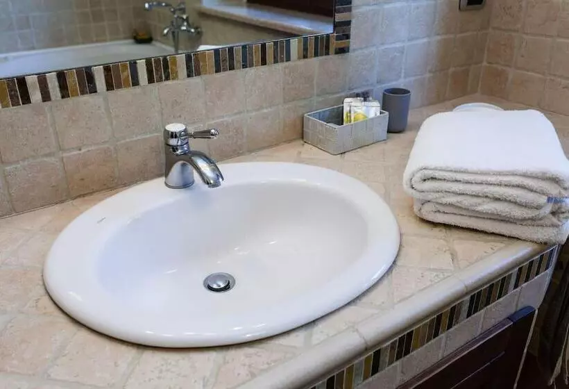 Residenssi Beautiful 4 Bed House In Urbino In The Marche