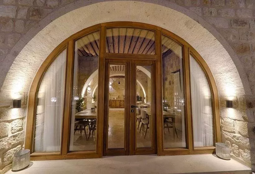 ホテル Solem Cave Suites