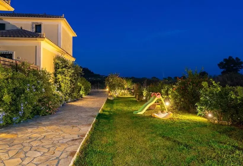 Villa Dionysios