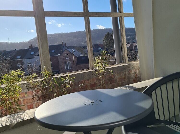 호텔 Pegard Andenne Centre