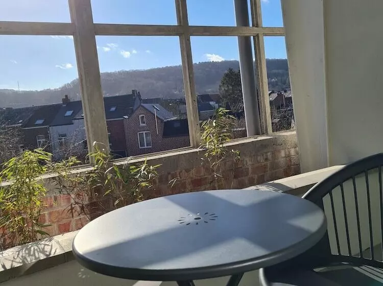 ホテル Pegard Andenne Centre