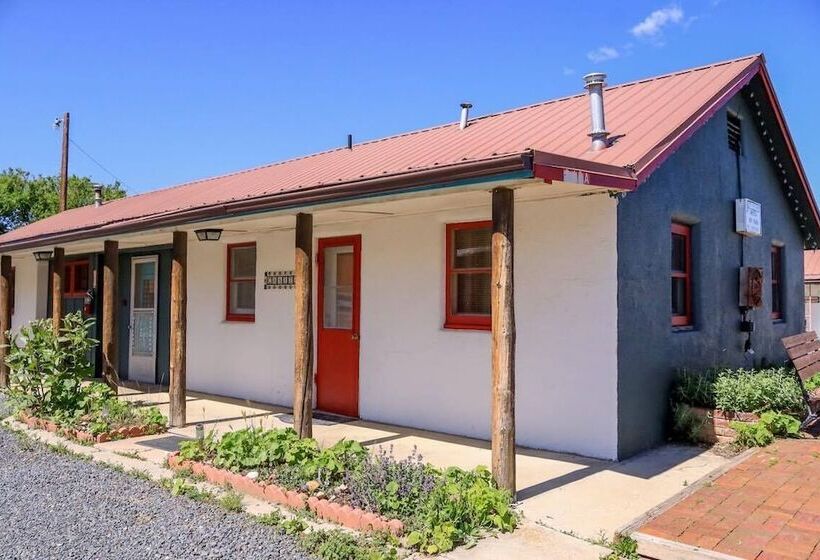 Motel Hikers Cimarron Inn & Rv Park