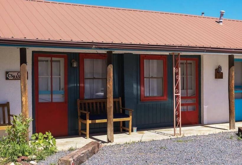 Motel Hikers Cimarron Inn & Rv Park