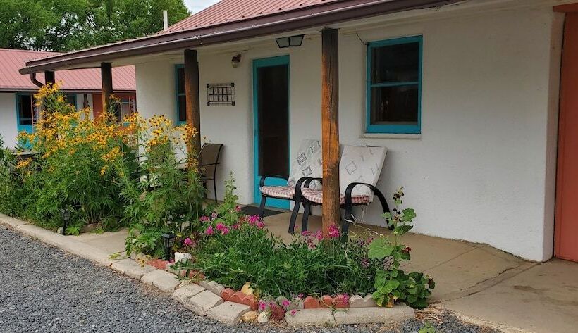 Motel Hikers Cimarron Inn & Rv Park