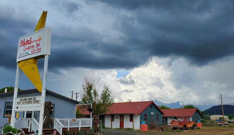 Motel Hikers Cimarron Inn & Rv Park