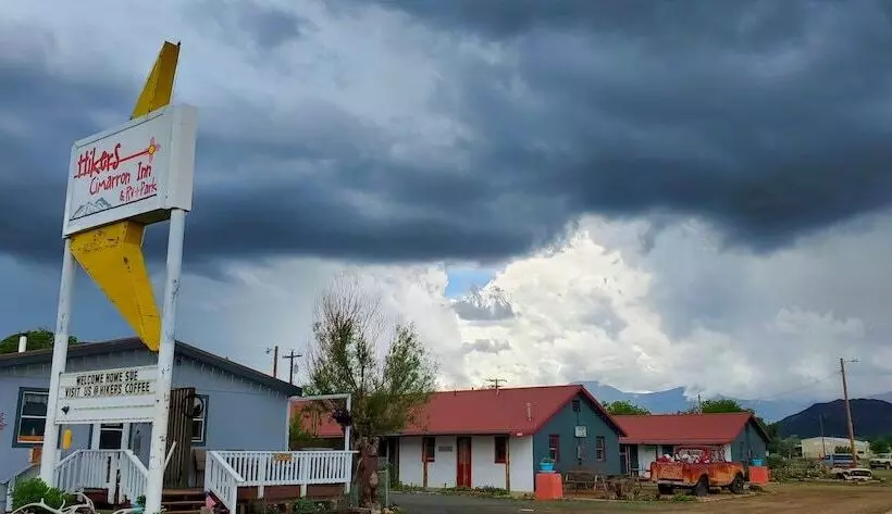 Motelli Hikers Cimarron Inn & Rv Park