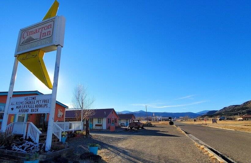 Motel Hikers Cimarron Inn & Rv Park