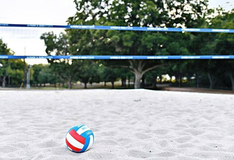 14 Son S Geronimo Birdhouse Cabin