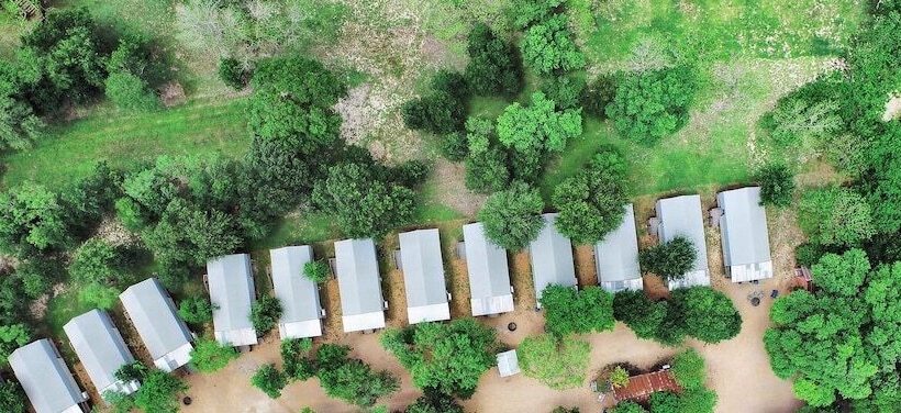 16 Son S Geronimo   Birdhouse Cabin