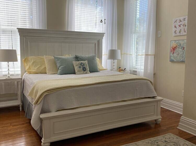 Bed and Breakfast The King S Daughters B And B On The Bluff Overlooking The Mighty Mississippi