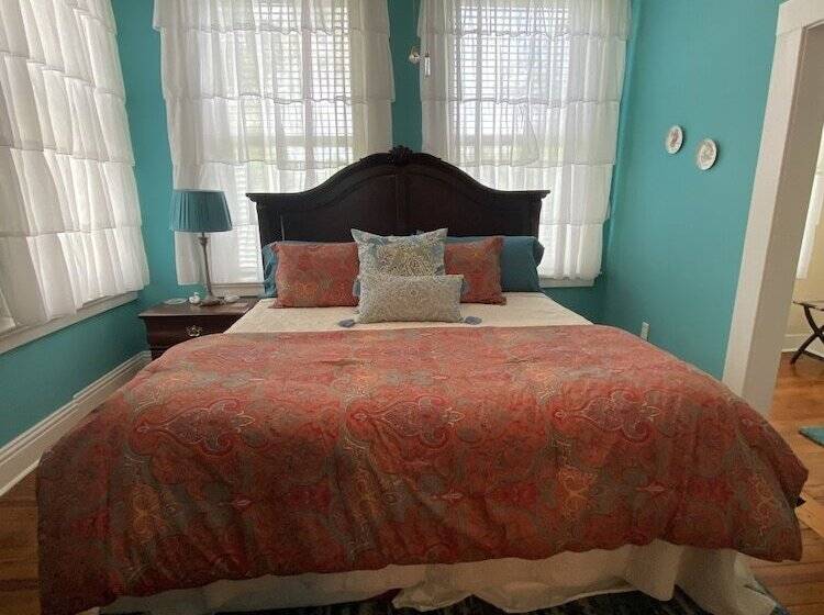 Bed and Breakfast The King S Daughters B And B On The Bluff Overlooking The Mighty Mississippi