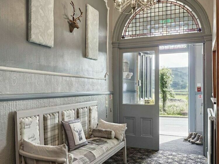 فندق The Tennants Arms