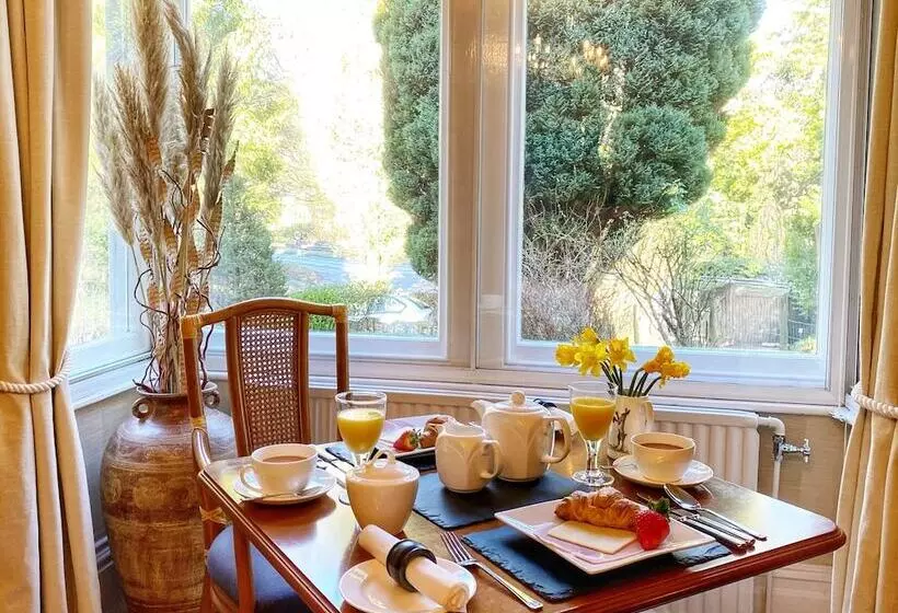 ペンション Lakes End Guest House