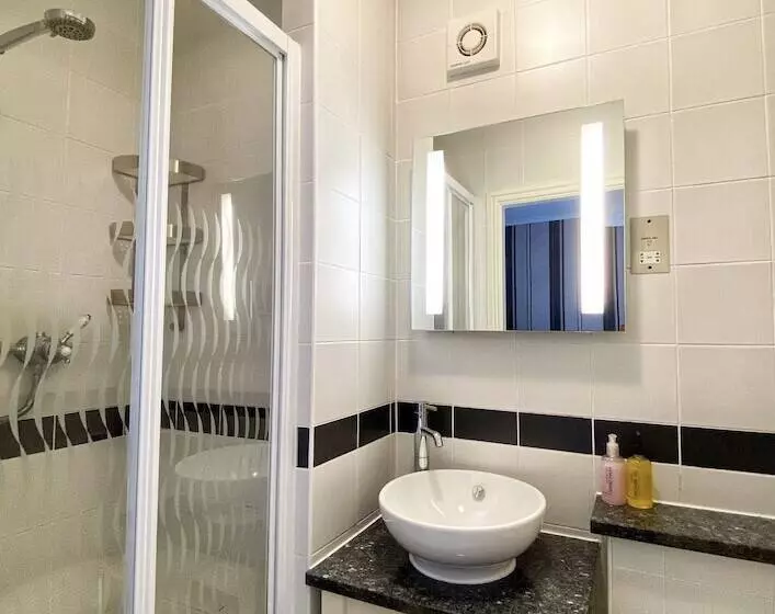 ペンション Lakes End Guest House