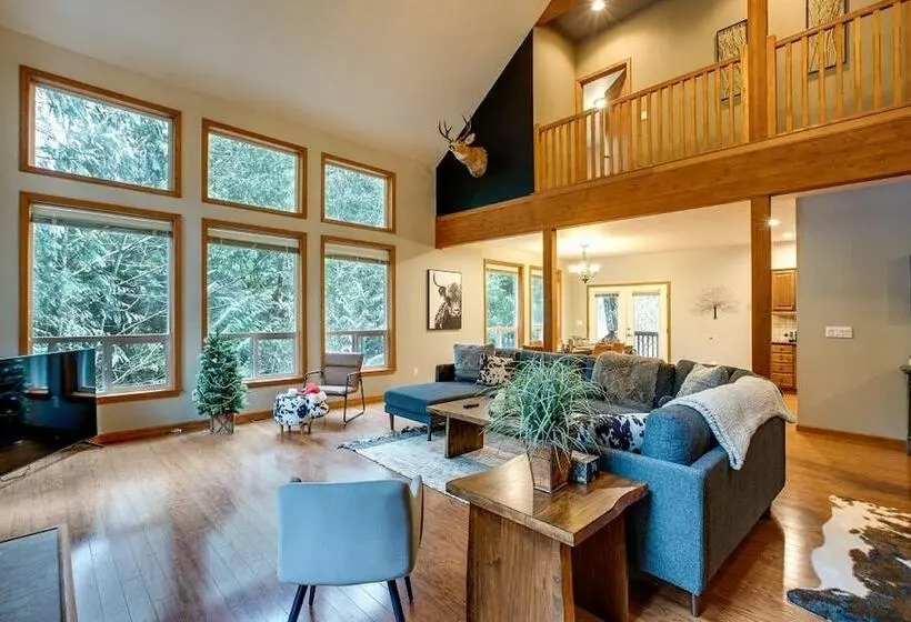 20gs   Wifi   F/p   W/d   Sleeps 6