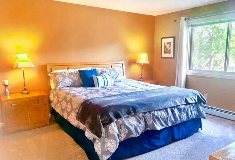 F3 Fairway Village Condo With Great Mountain Views 8 Minute Walk From Omni Mount Washington