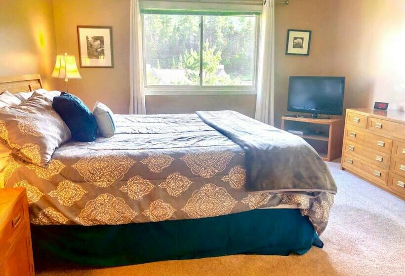 F3 Fairway Village Condo With Great Mountain Views 8 Minute Walk From Omni Mount Washington