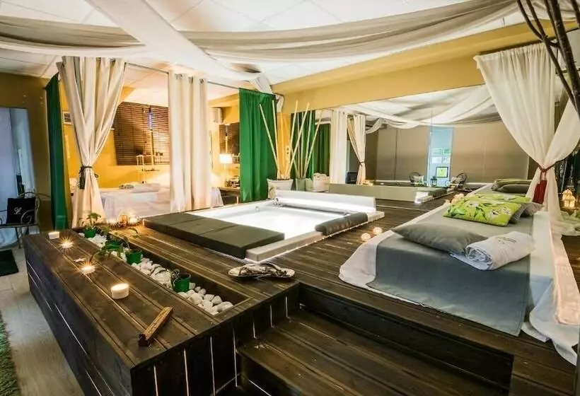 هتل Golden Suites & Spa