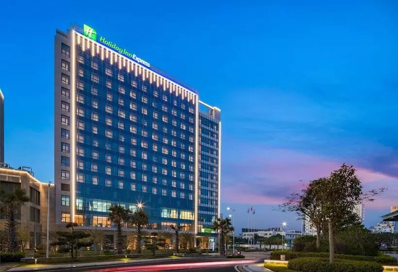 ホテル Holiday Inn Express Beihai Silver Beach, An Ihg