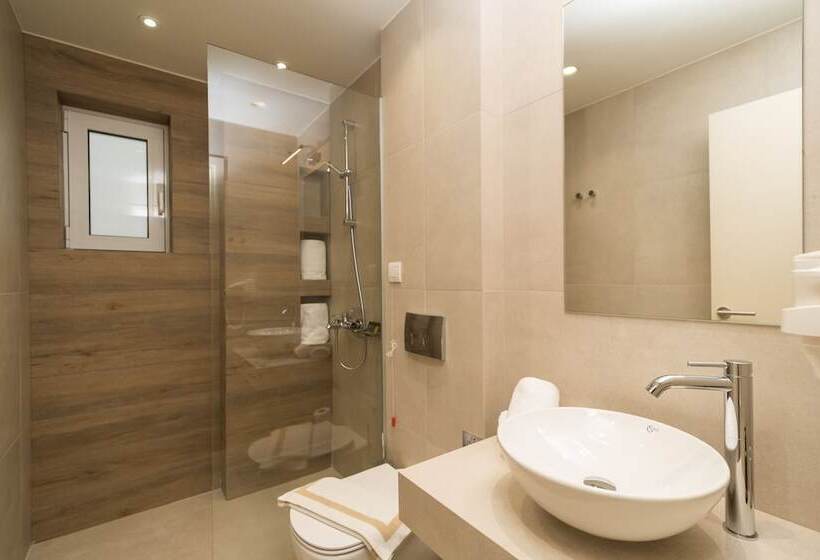 Antel Suites & Apartments