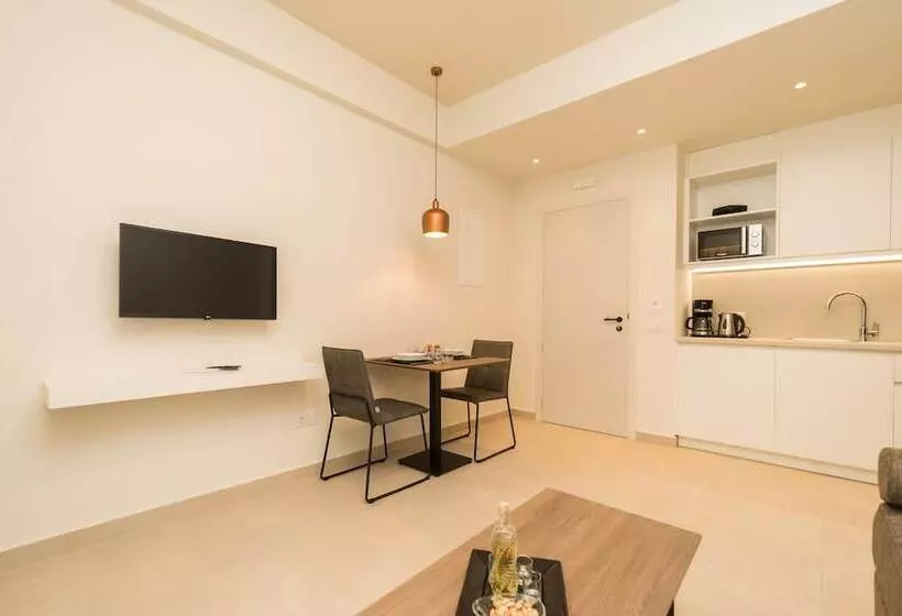 Antel Suites & Apartments