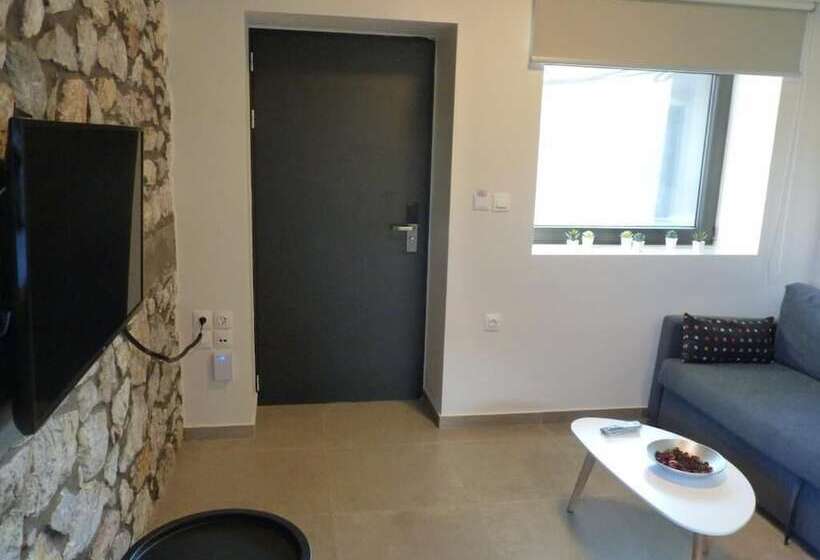 مبيت وإفطار Comfort Suites & Rooms