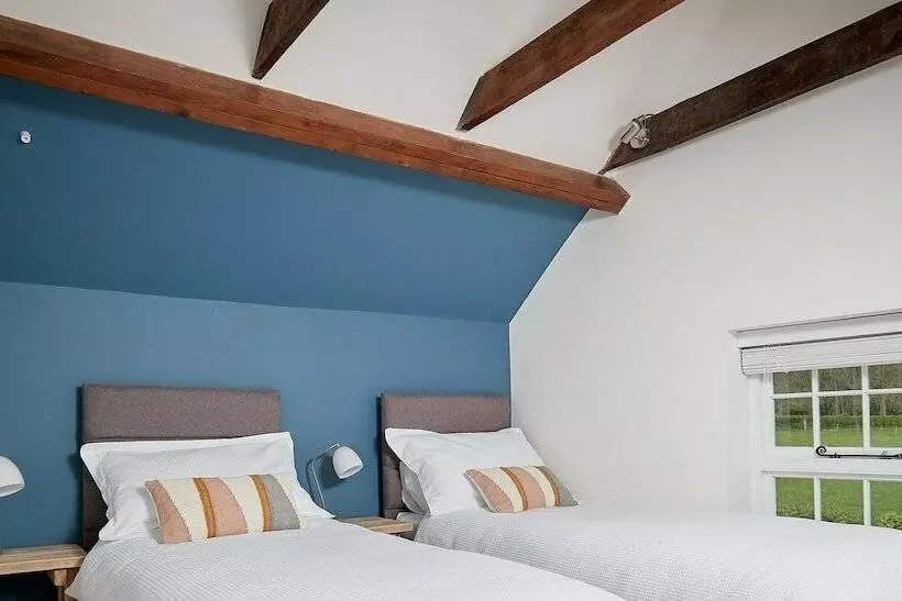 Lovely Quiet Cottage In Kemerton!