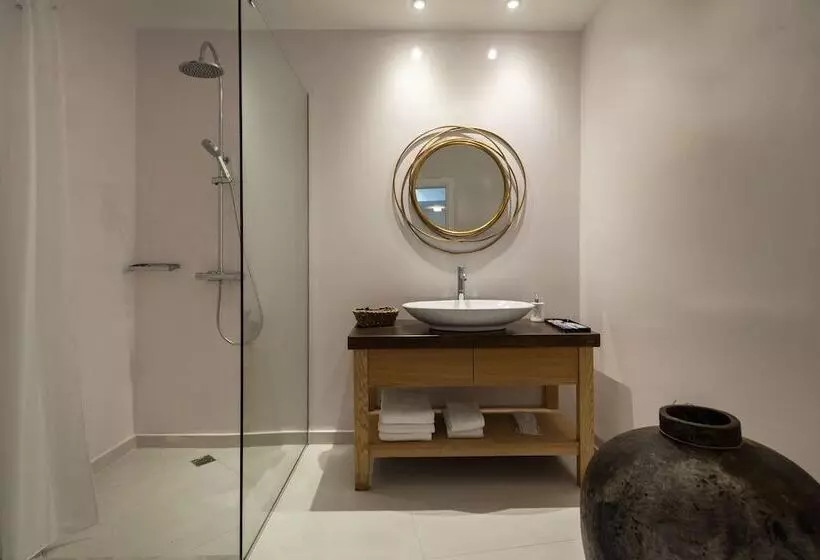 پانسیون La Maltese Residences