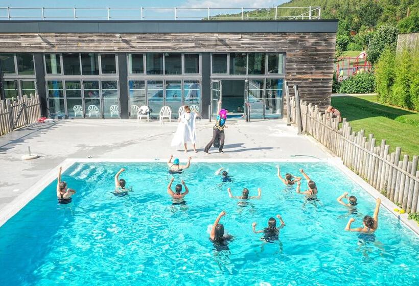 渡假胜地 Le Conquerant