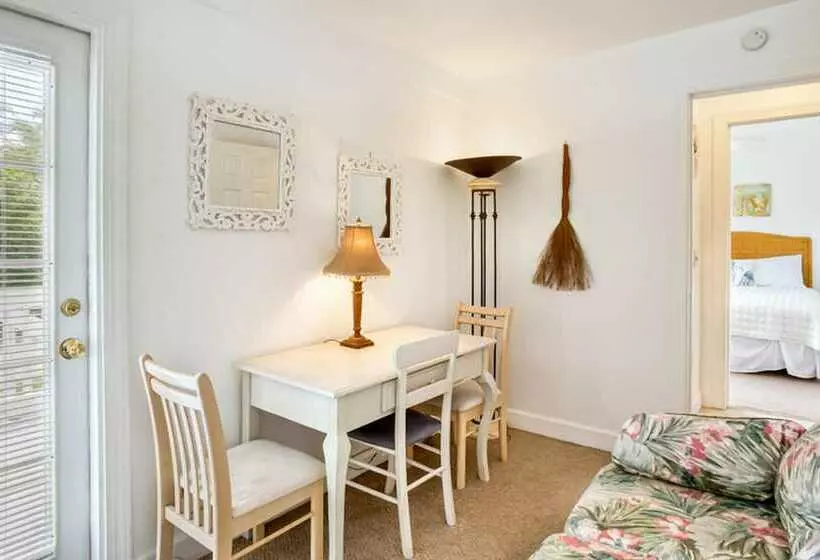 16431 Captiva Drive Cabin