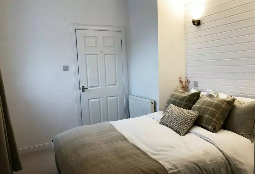 Beautiful Modern Cottage By The Sea In Scotland