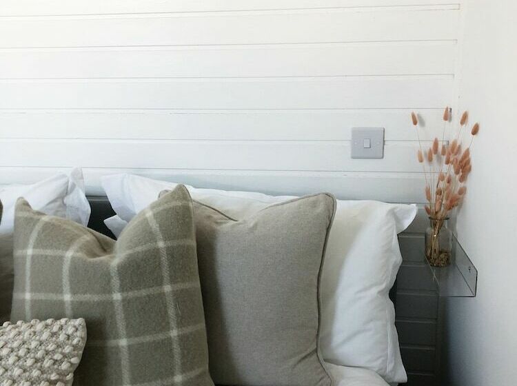 Beautiful Modern Cottage By The Sea In Scotland