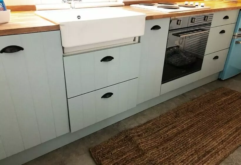 Beautiful Modern Cottage By The Sea In Scotland