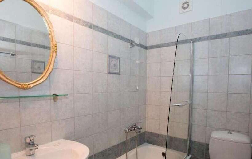 酒店 Arkefthos Mountain