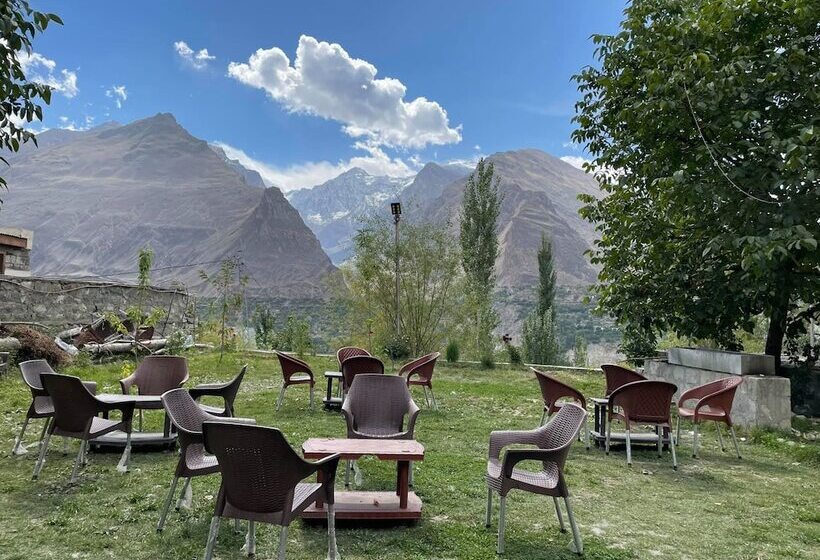 Karakorum View Hotel Karimabad Hunza