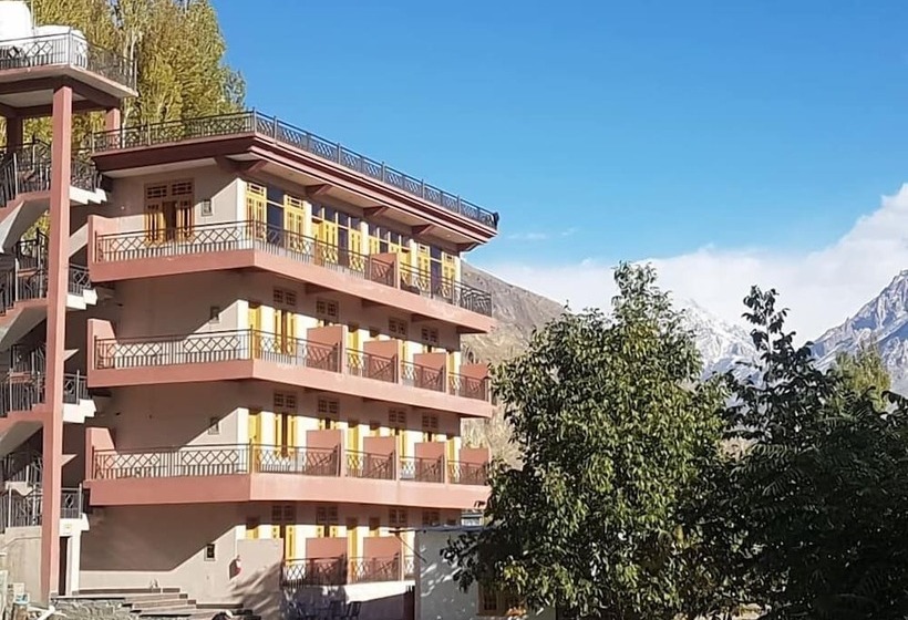 Karakorum View Hotel Karimabad Hunza