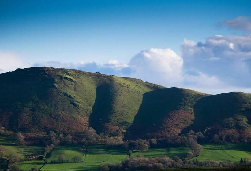 Nest Holiday Hideaway Wren Cottage Stunning Area!