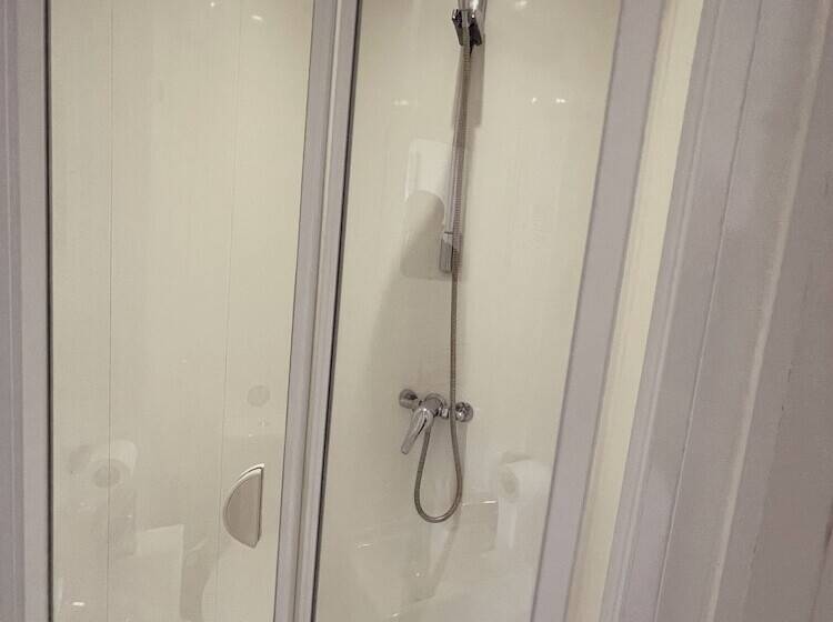 膳宿费 Cacco   Contractor Accommodation