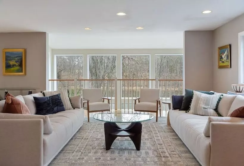 ペンション River House In The Heart Of Middlebury