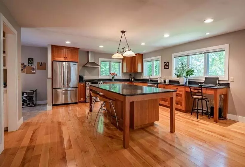 ペンション River House In The Heart Of Middlebury