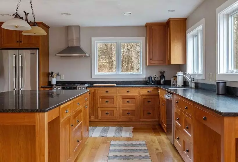 ペンション River House In The Heart Of Middlebury