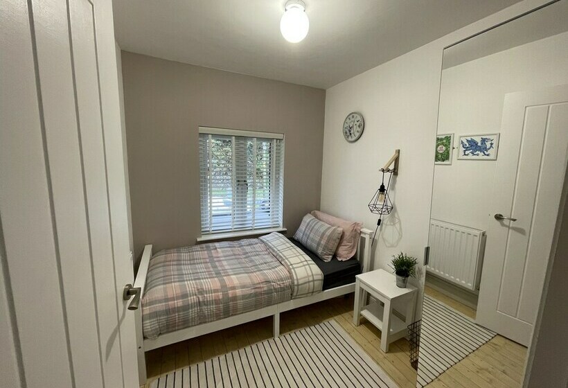 레지던스 New Modern & Spacious Snowdonia Home  Sleeps 7