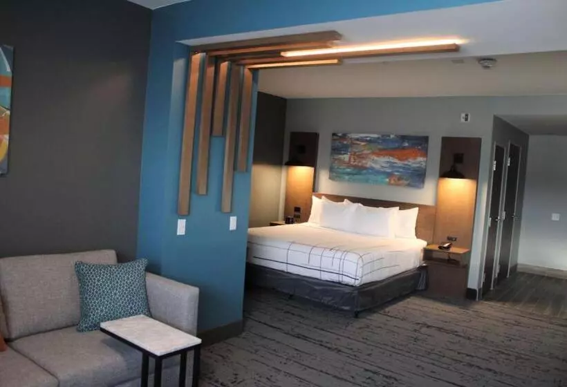 ホテル La Quinta Inn & Suites By Wyndham Bardstown