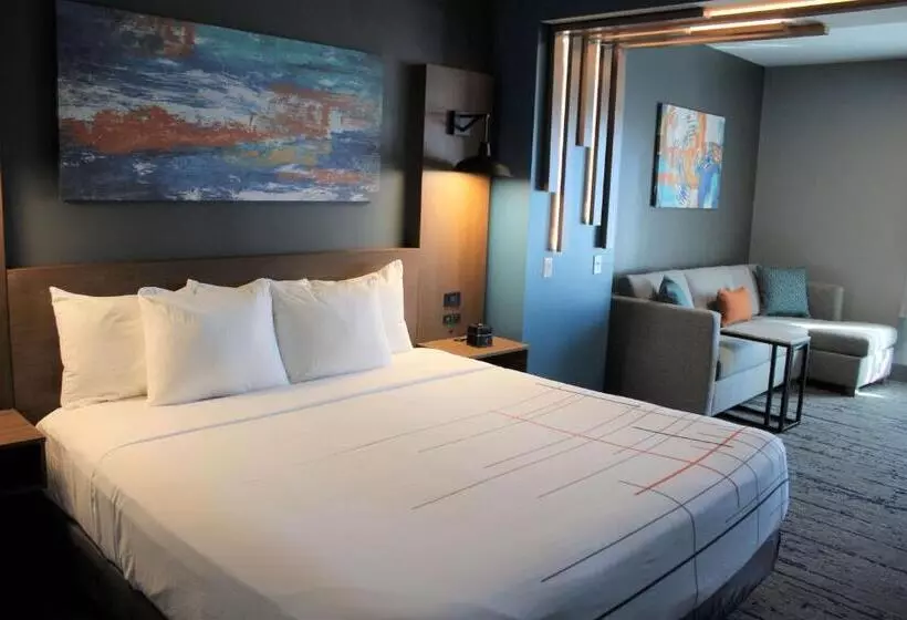 ホテル La Quinta Inn & Suites By Wyndham Bardstown