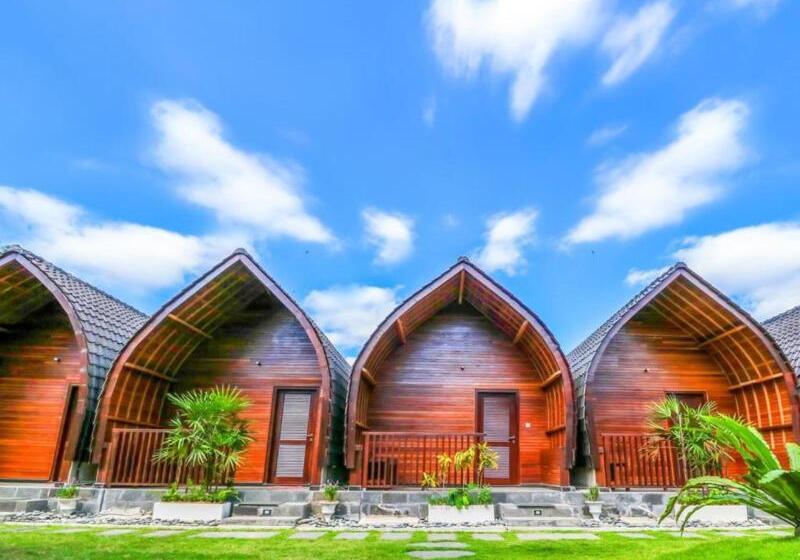 Otel Sekar Arum Riverside Resort In Canggu