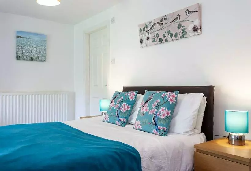 ペンション 5 Bed House Near Manchester