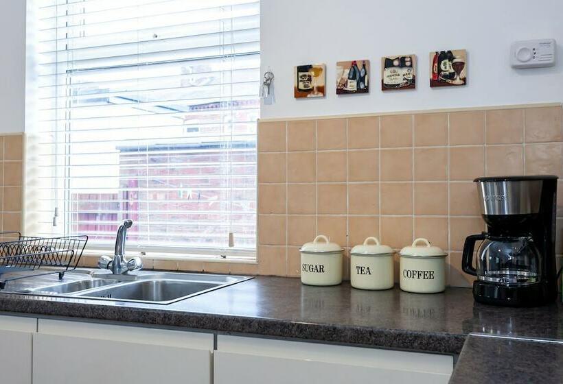 ペンション 5 Bed House Near Manchester