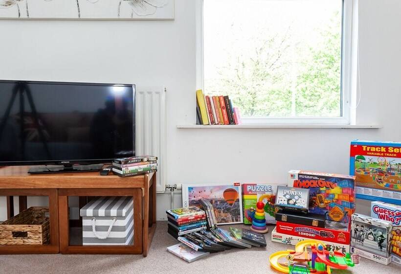 ペンション 5 Bed House Near Manchester